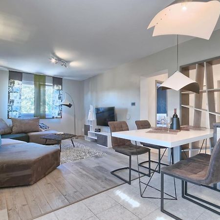 PUY Modern Oasis Apartment מראה חיצוני תמונה
