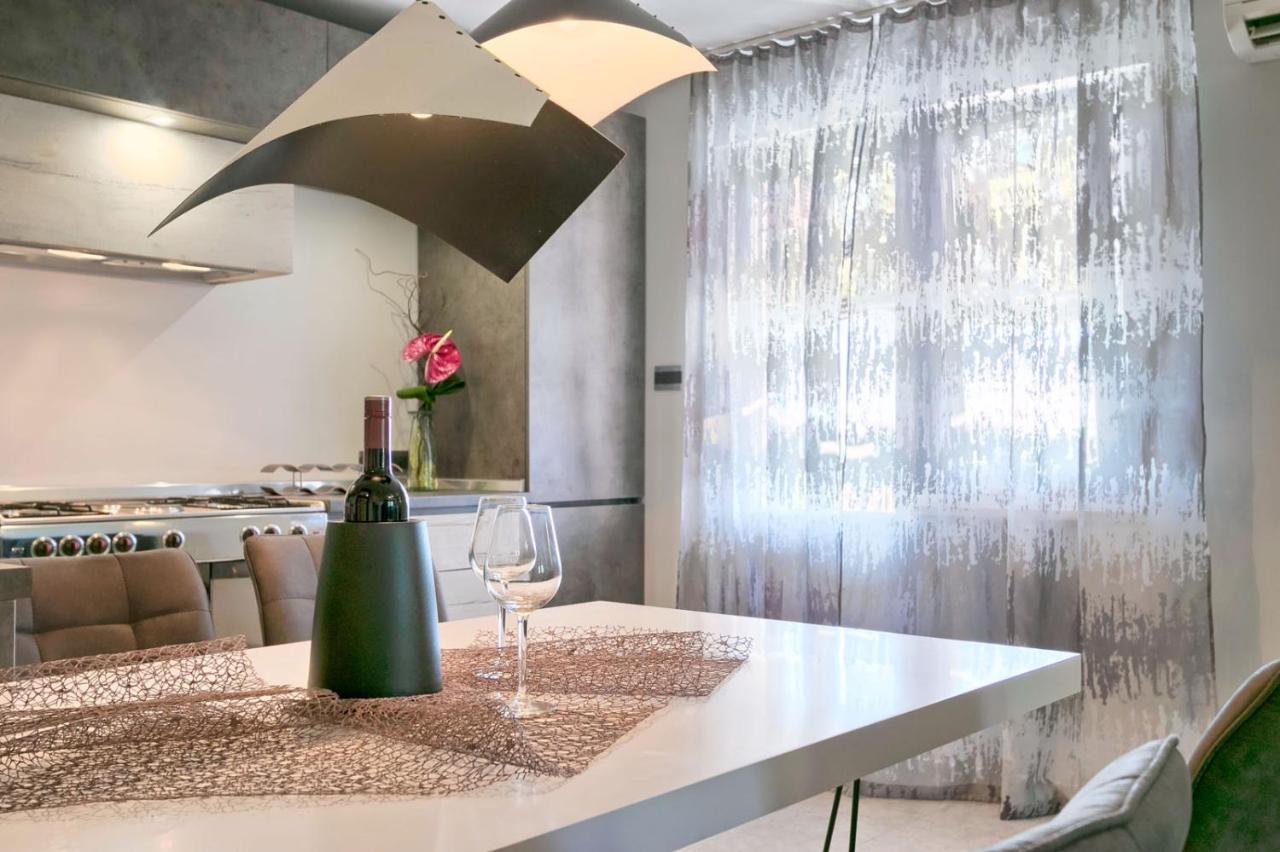 PUY Modern Oasis Apartment מראה חיצוני תמונה