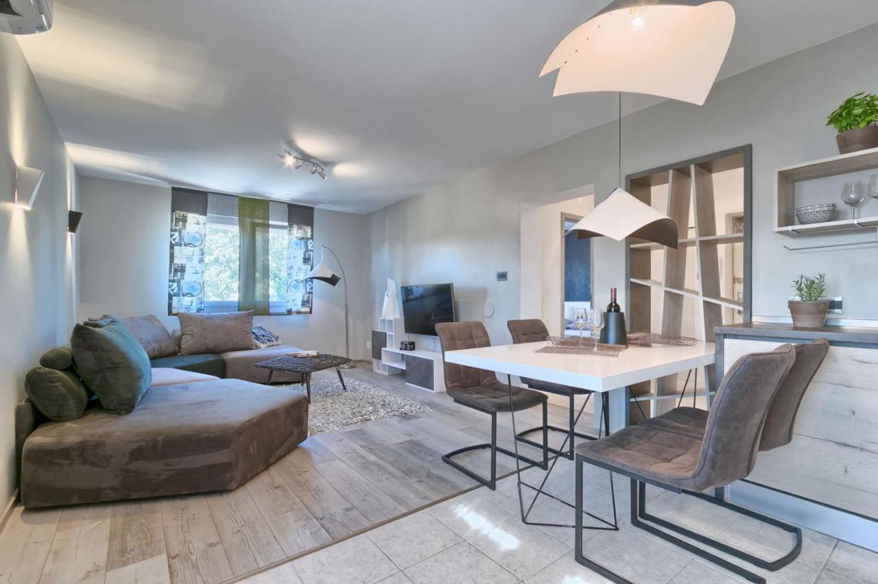 PUY Modern Oasis Apartment מראה חיצוני תמונה