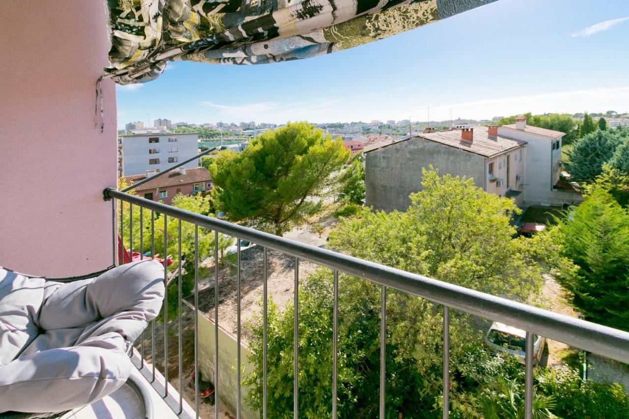 PUY Modern Oasis Apartment מראה חיצוני תמונה