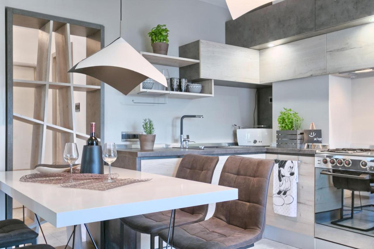 PUY Modern Oasis Apartment מראה חיצוני תמונה