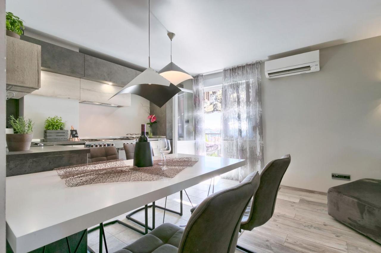 PUY Modern Oasis Apartment מראה חיצוני תמונה